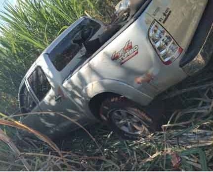 Festa clandestina termina com atropelamento e feridos em Cambará