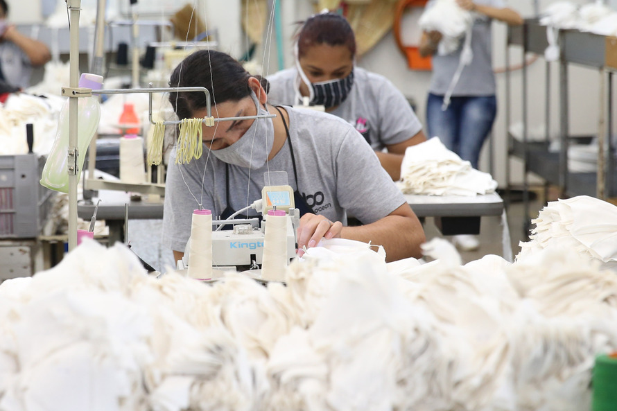 Com 41,6 mil empregos formais em fevereiro, Paraná lidera no Sul e é o 3º do País