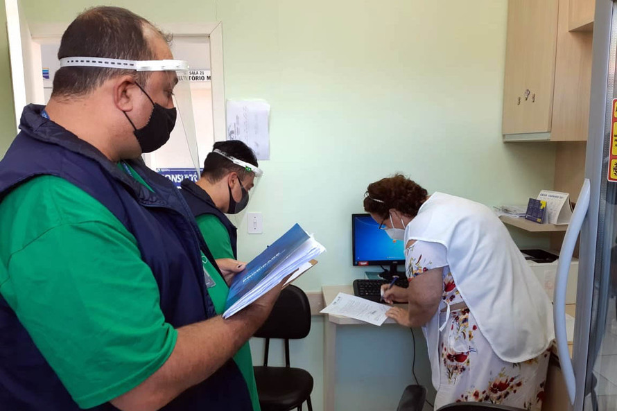 Controladoria Geral do Estado vai fiscalizar aplicação de vacinas e entrega de merenda em 18 municípios