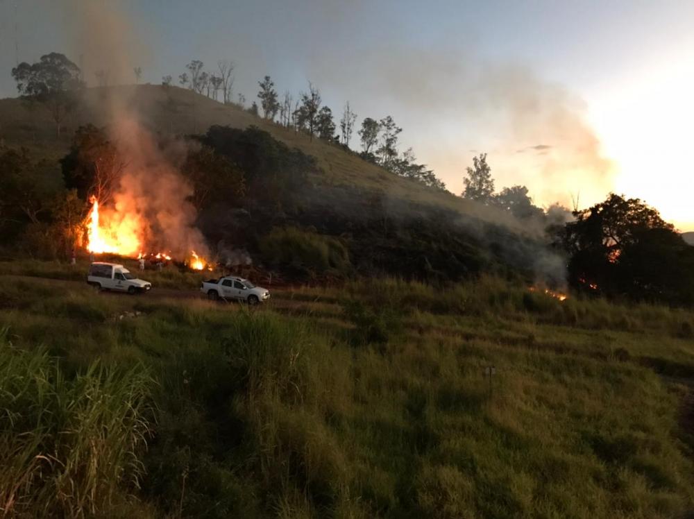 Incêndio atinge parque ambiental em Santo Antônio da Platina