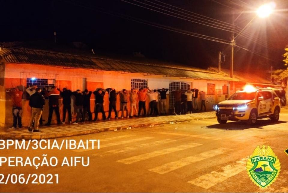 Mesmo com pandemia em alta, aglomerações seguem sendo registradas em municípios da região