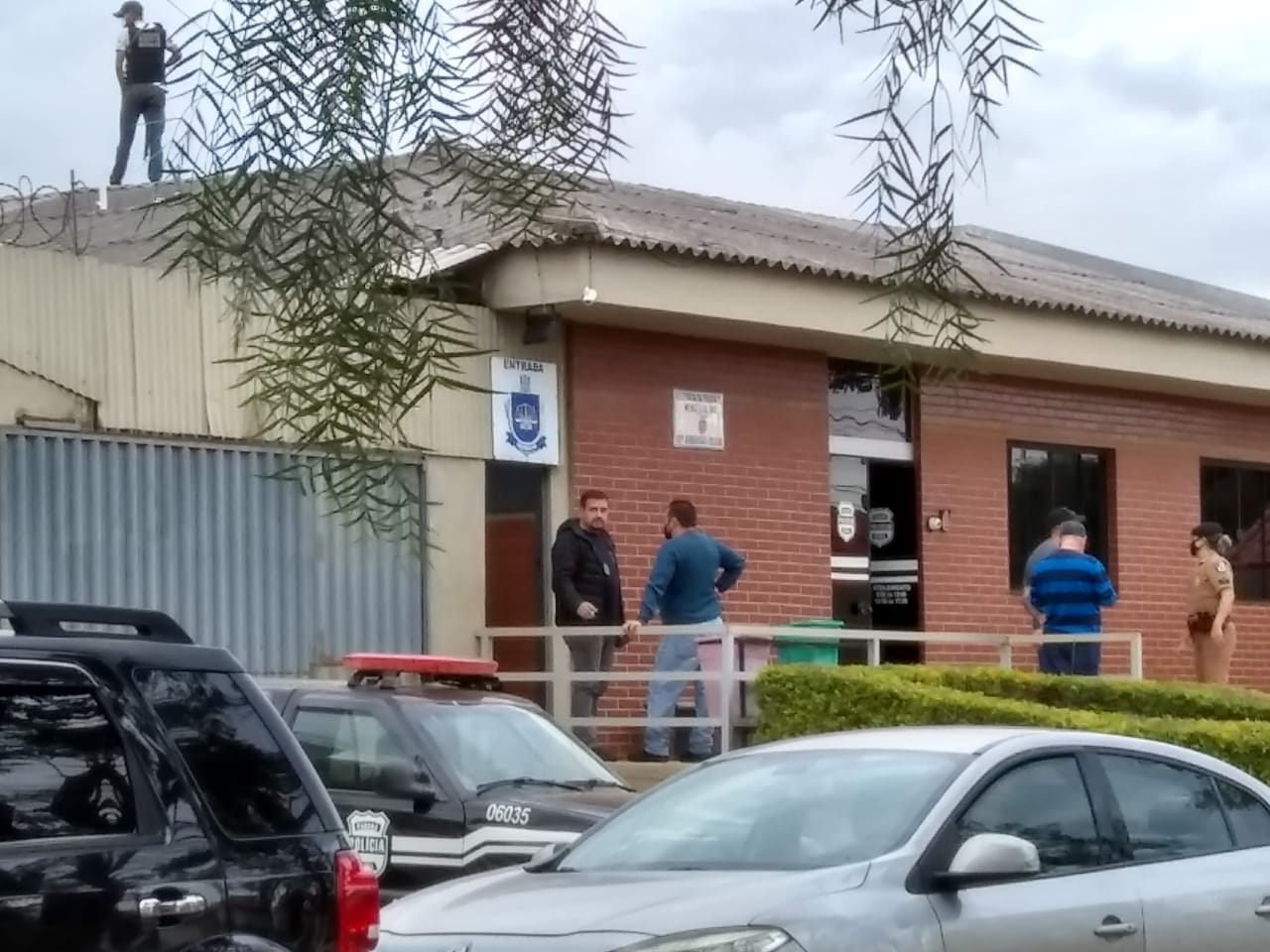 Polícia consegue controlar rebelião em Wenceslau Braz; não há foragidos