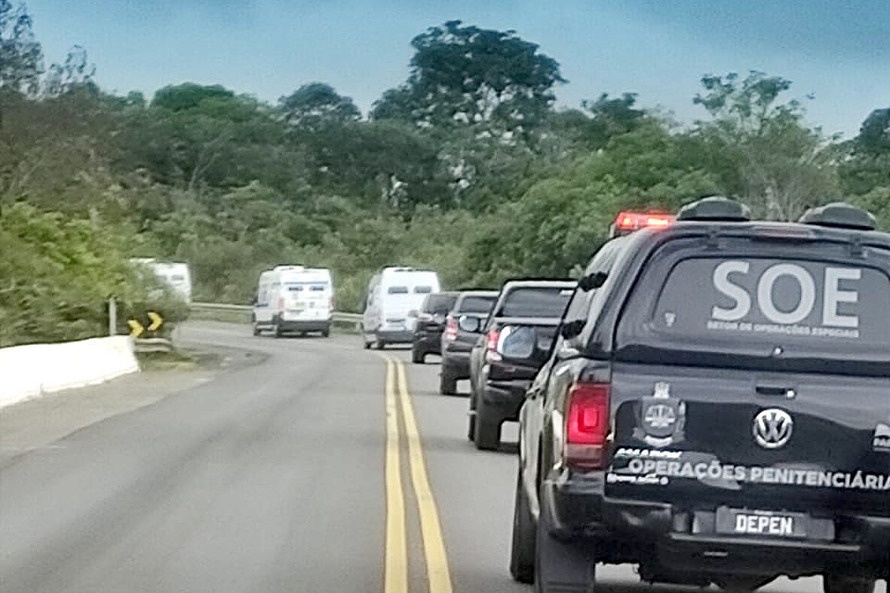 Presos feridos são levados ao hospital; 21 presos são transferidos de Wenceslau Braz para Ponta Grossa