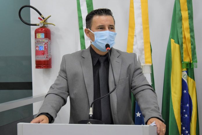 Vereador cobra auxílio moradia para mulheres vítimas de violência doméstica