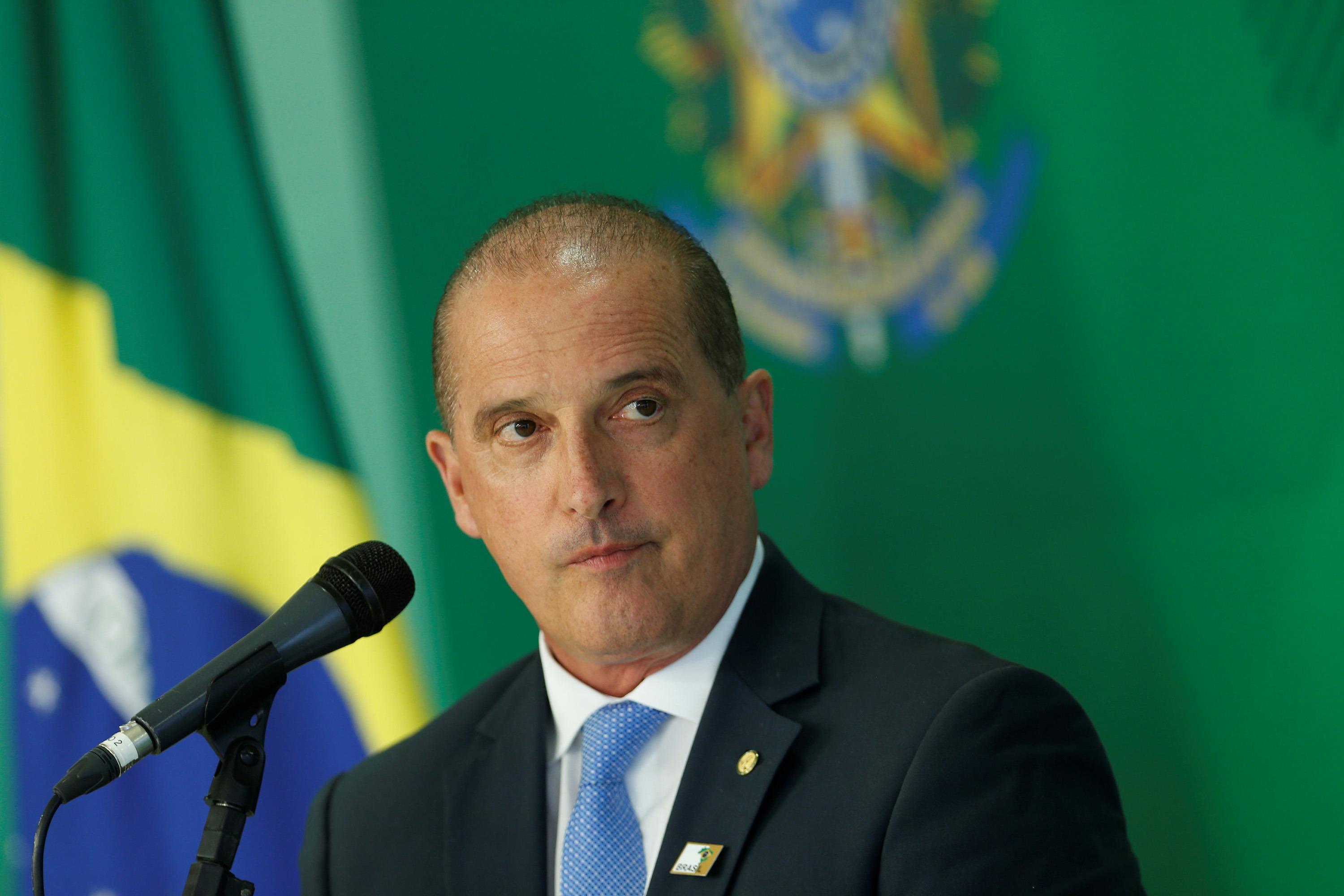 Decreto para flexibilizar posse de armas sai na próxima semana, diz Onyx