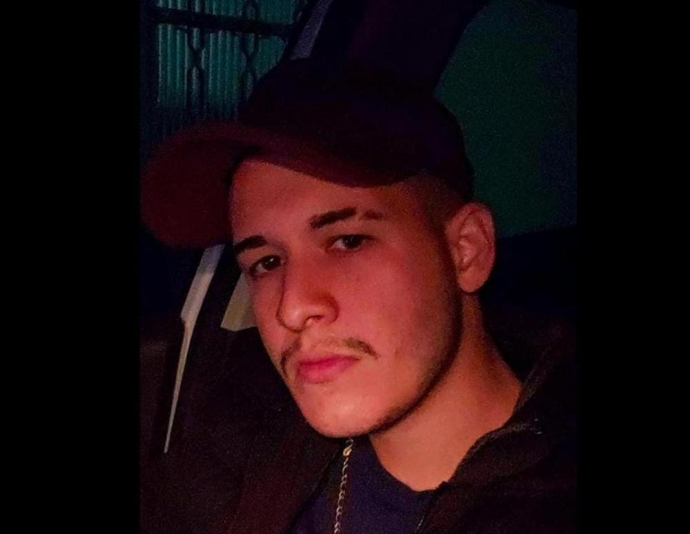 Barco vira e rapaz desaparece na represa de Xavantes em Carlópolis