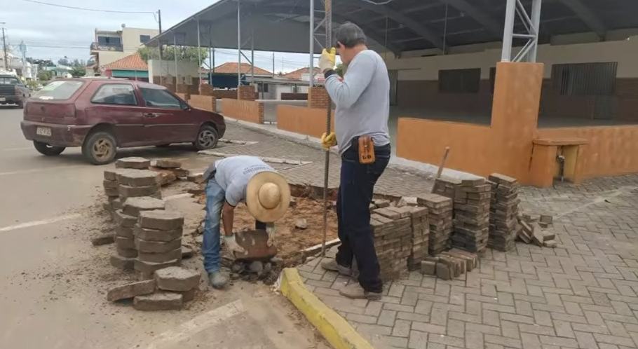 Região central de Santana do Itararé começa a receber melhorias