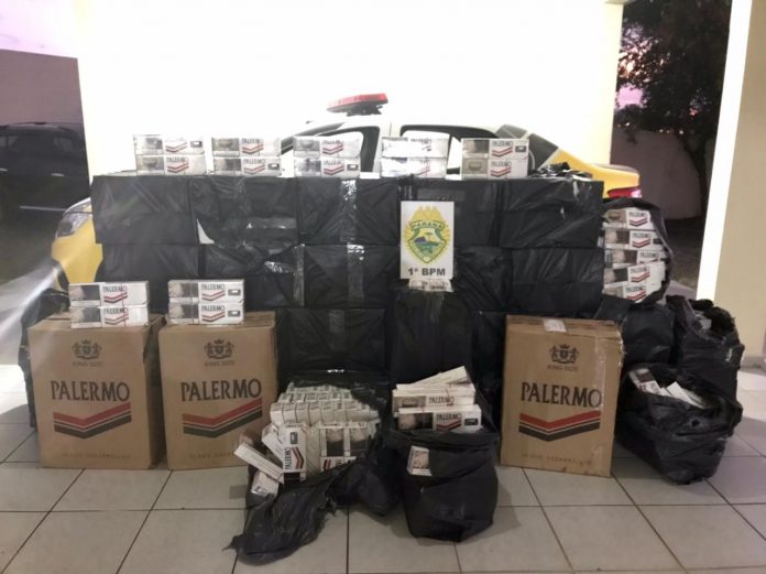Polícia realiza apreensão de cigarros do Paraguai em Jaguariaíva