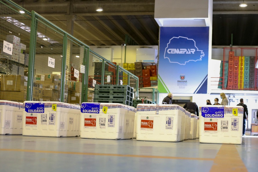 Ministério confirma nova remessa com 220,9 mil vacinas contra Covid-19