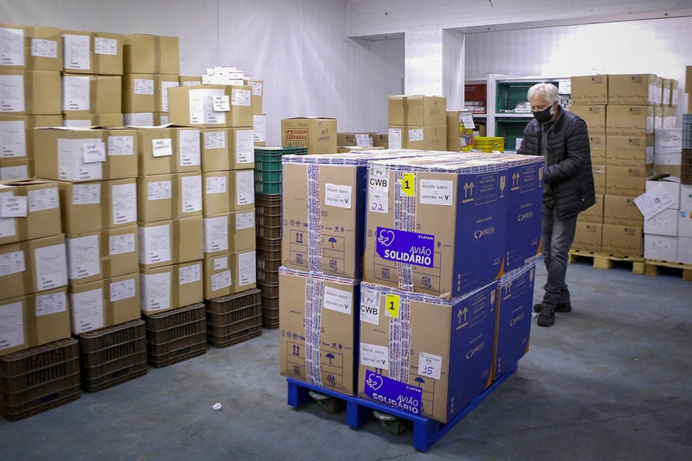 Paraná recebe mais 173,1 mil doses da vacina da Pfizer contra a Covid-19