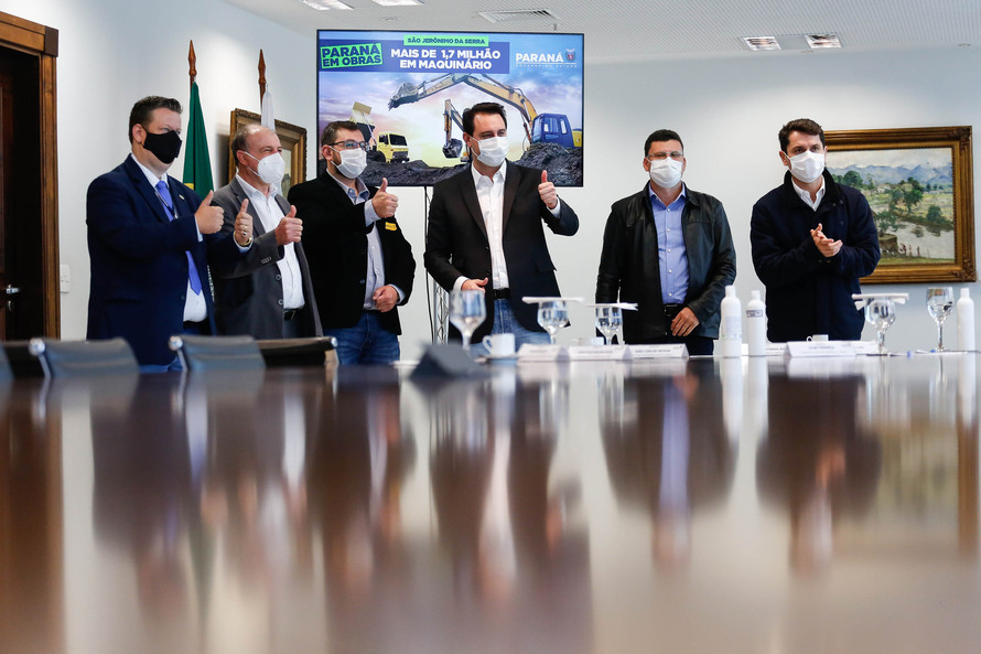 Estado libera R$ 1,7 milhão para São Jerônimo da Serra renovar maquinário