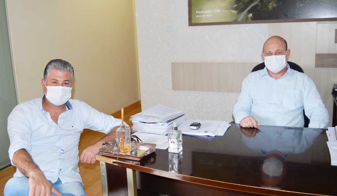Prefeito de Pinhalão fala sobre vacinação, obras e adiantamento da parcela do 13º aos servidores
