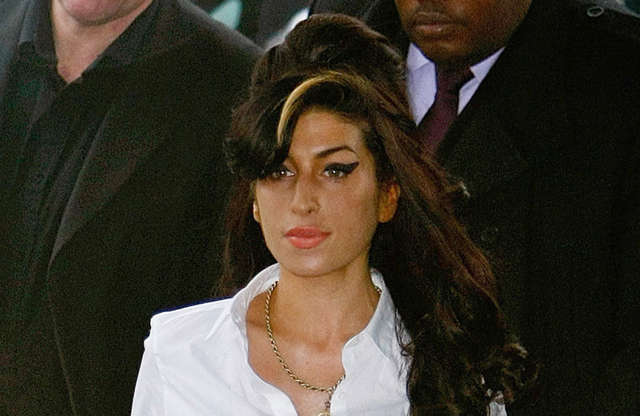 10 anos sem Amy Winehouse! Grandes momentos que moldaram a vida da cantora