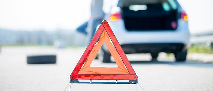 Suspeito se passa por mecânico e cria situação para limpar conta bancária da vítima