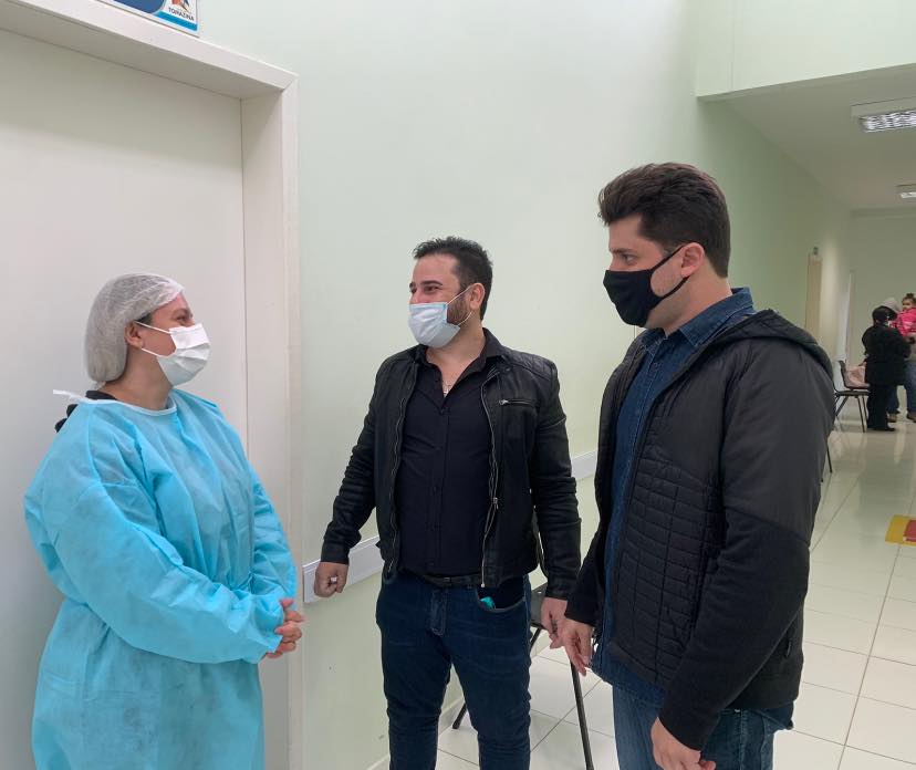 Flavio Zanrosso recebe o chefe da 19ª Regional de Saúde de Jacarezinho