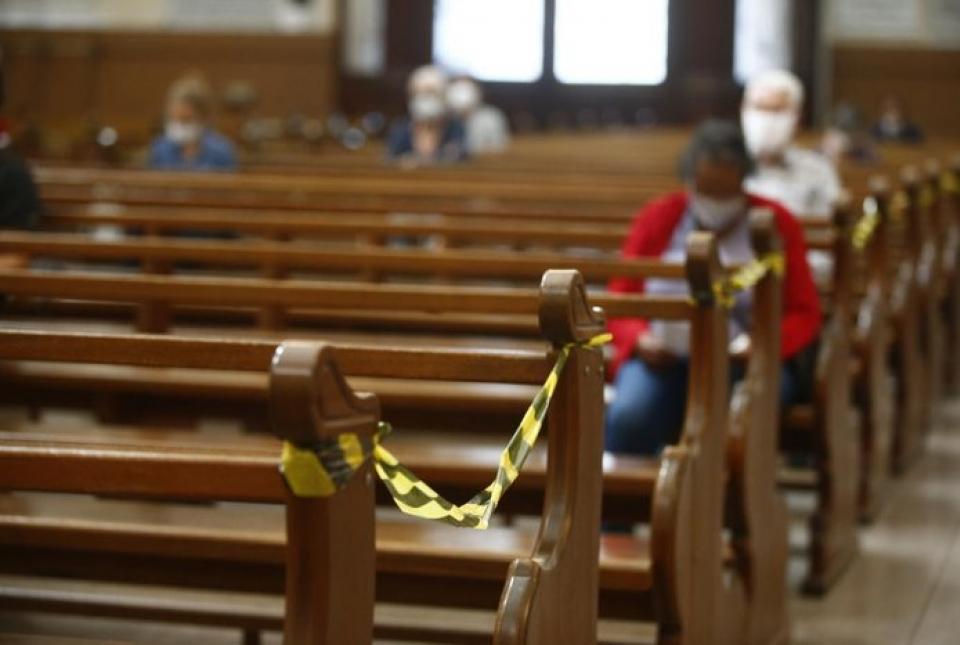 Secretaria de Estado da Saúde publica novas regras para funcionamento de Igrejas e Templos Religiosos