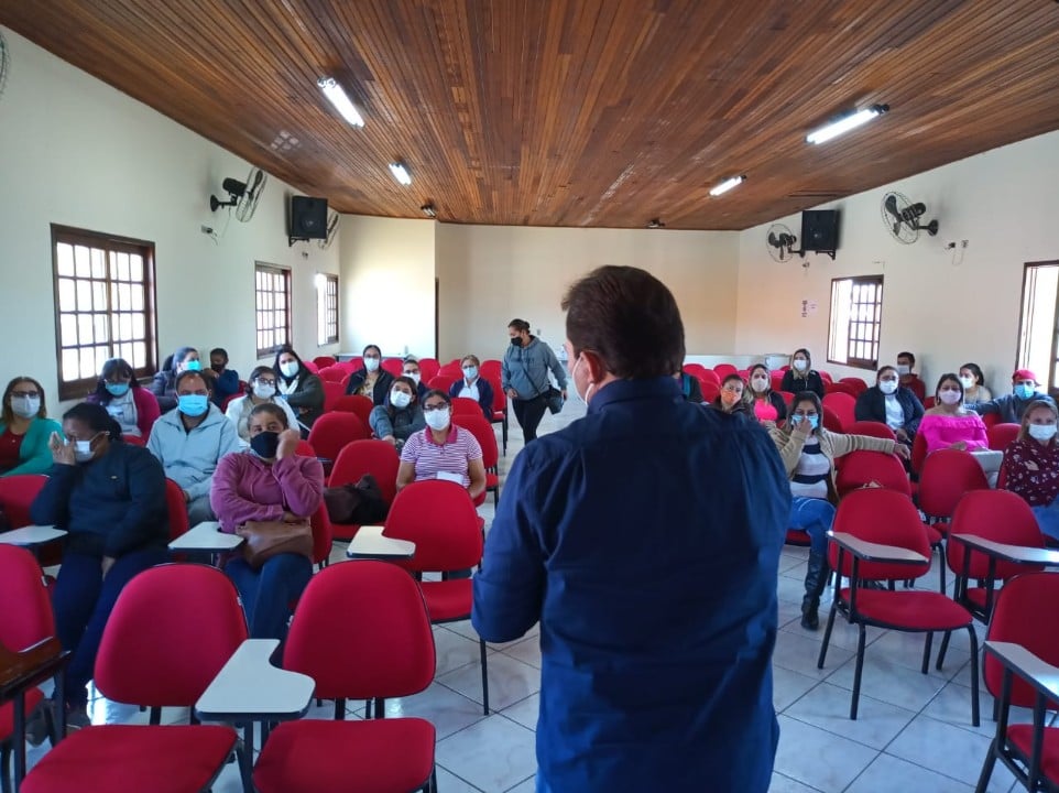 Prefeito e secretário da Saúde de Ibaiti participam de reunião para padronizar o Previne Brasil