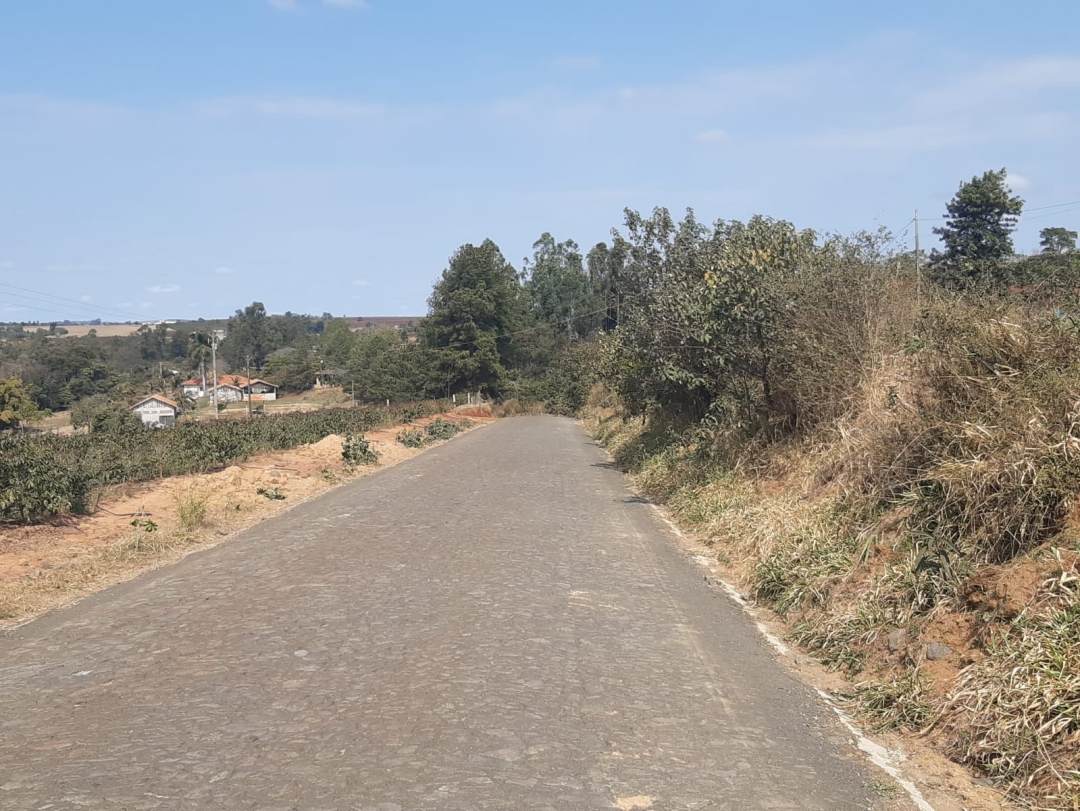 Pavimentação de estrada entre Jaboti e Pinhalão é concluída