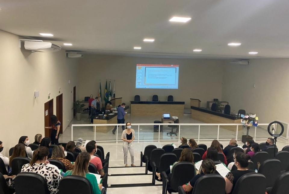 Equipes da 19ª Regional e Cisnorpi realizam treinamento de enfermeiros em Ibaiti