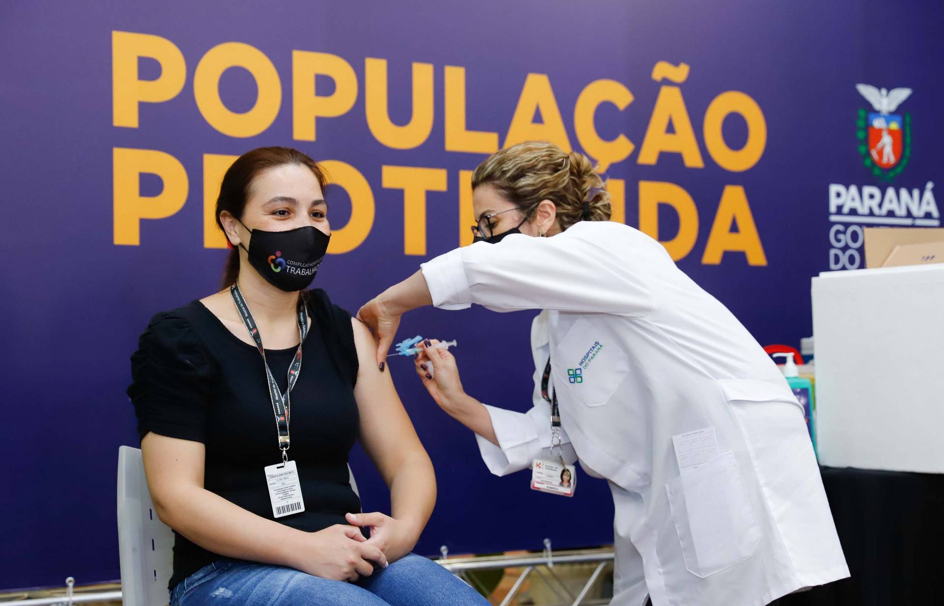 Regionais de Saúde do Norte Pioneiro recebem mais de 11 mil doses de vacina contra a Covid