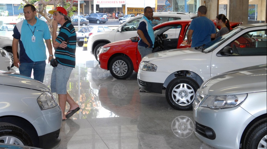 Curiosidades sobre a compra e venda de carros usados e seminovos