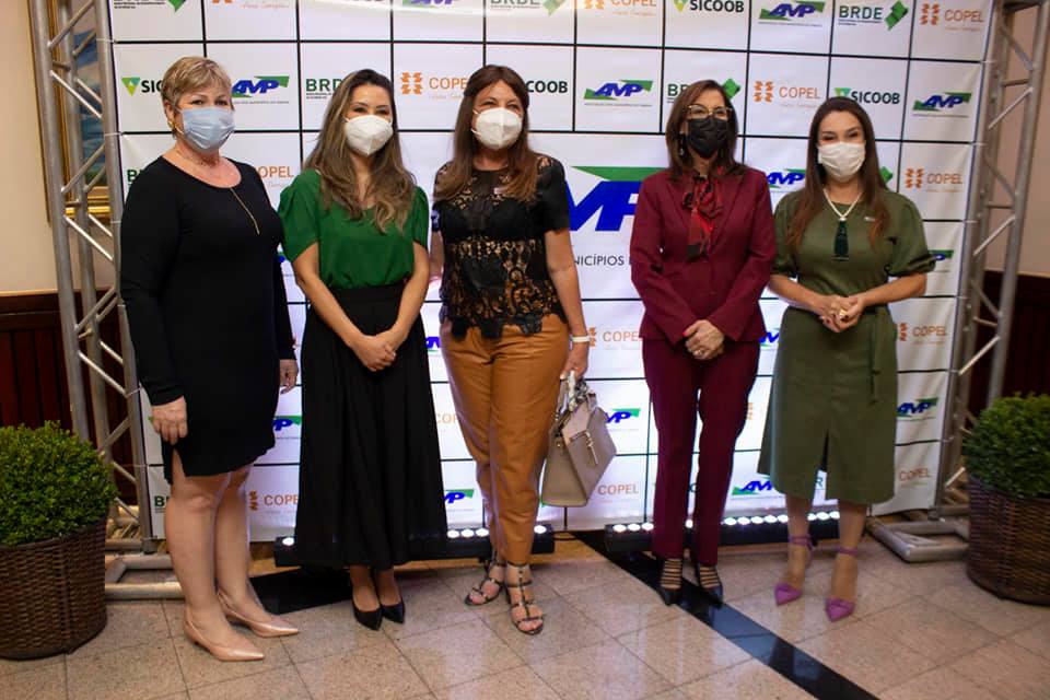 Prefeita de Andirá usa redes sociais para comunicar que positivou para Covid19