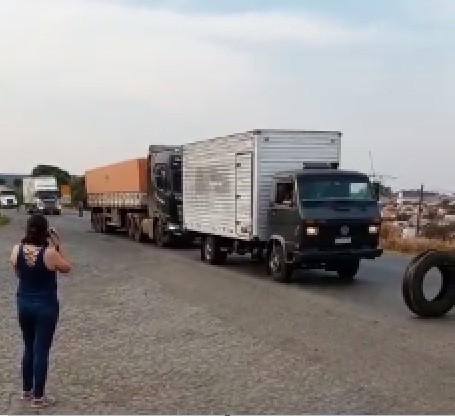 PR-092 tem novo ponto de bloqueio em Arapoti