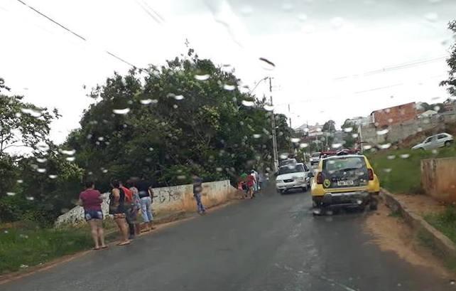 Homem é assassinado a tiros em Siqueira Campos
