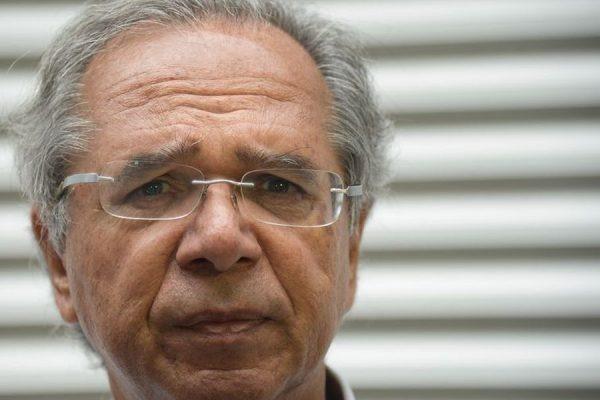 Ministro de Bolsonaro mantém nove nomes do governo Temer em sua pasta