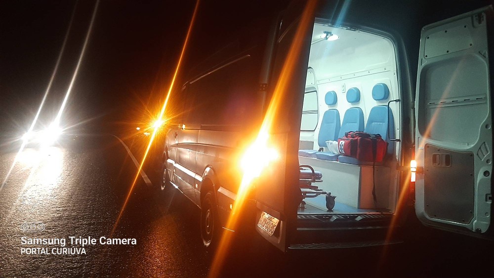 Caminhonete capota e jovem de 18 anos morre na PR-090 em Curiúva