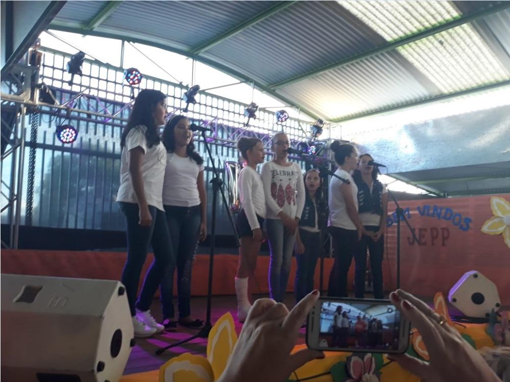 Alunos da Rede Municipal de Ensino se apresentam na II Feira de Exposição do Projeto JEPP