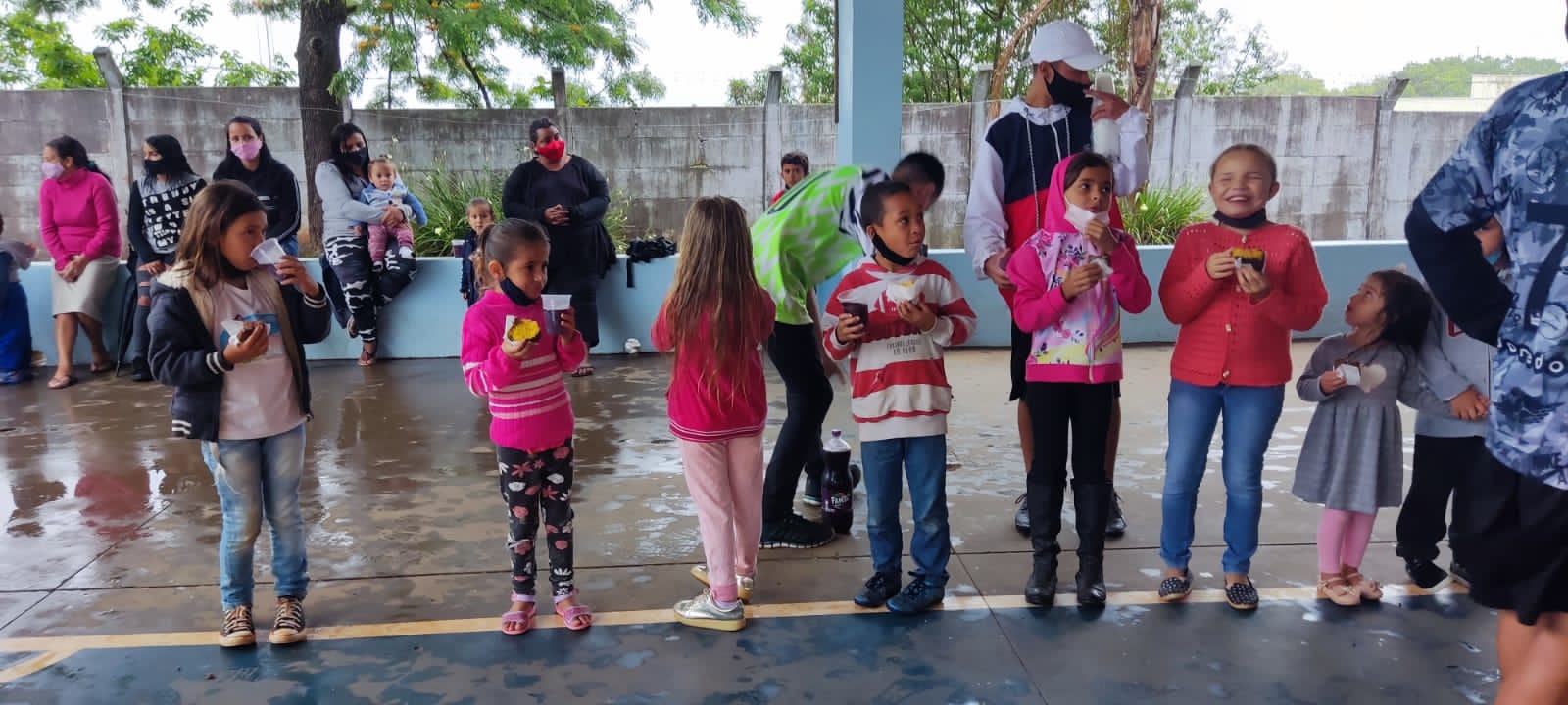 Grupo de Wenceslau Braz realiza projeto solidário e leva alegria no Dia das Crianças