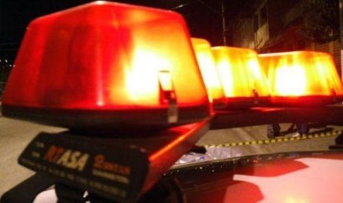 Durante assalto, bandido armado pede que a vítima “o deixe fazer seu trabalho”
