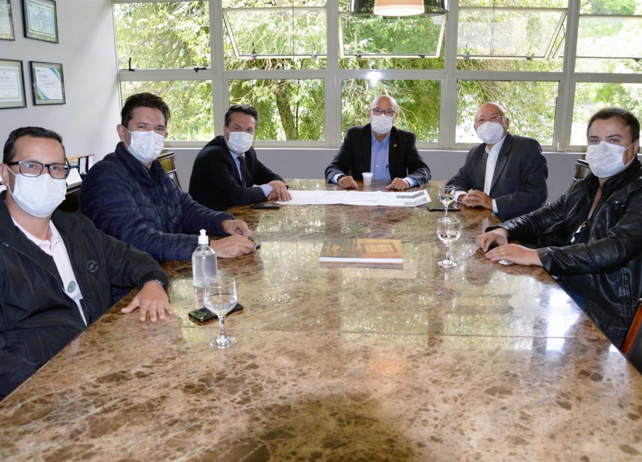 Hiroshi Kubo vai a Curitiba em busca de recursos do governo estadual para Carlópolis