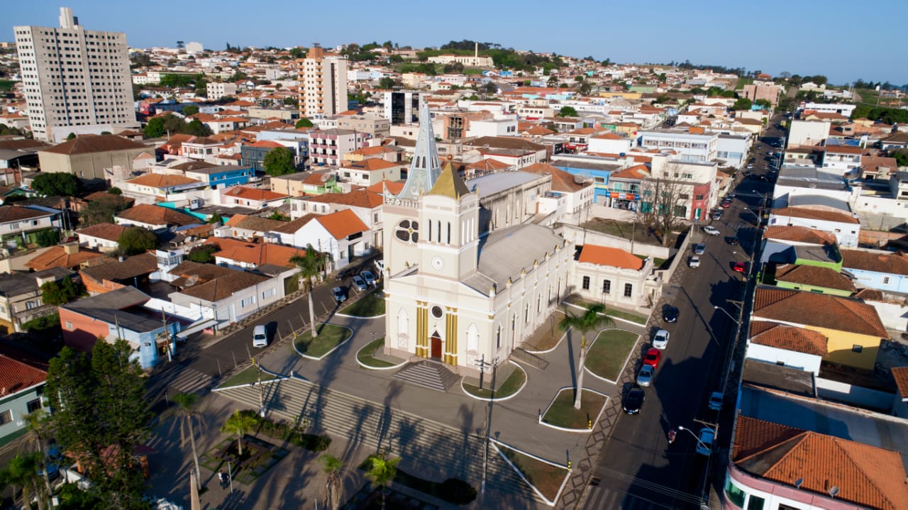 Siqueira Campos promove concurso de Natal com o tema “Brilha Sequeira Campos”