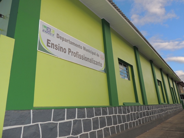 Programa Jovem Aprendiz abre inscrições para o curso de auxiliar de linha de produção