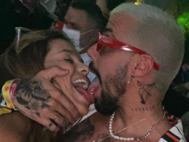 O favorito dos 46 que ela pegou! Viih Tube troca novos beijos com Lipe Ribeiro