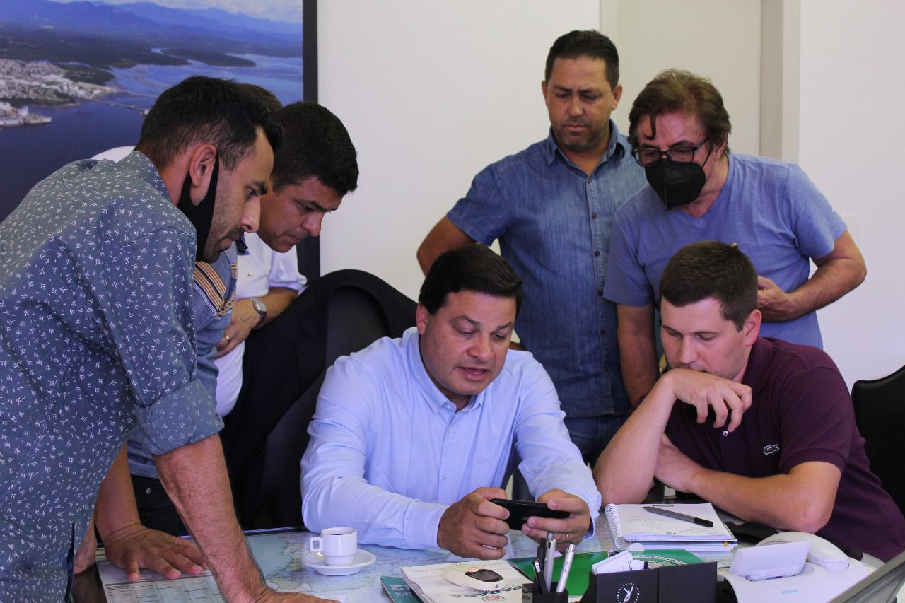 Vereadores visitam Sandro Alex em busca de recursos para Jaguariaíva