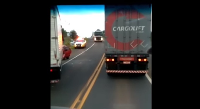 Acidente entre Jaguariaíva e Sengés mata casal e bebê de cinco meses