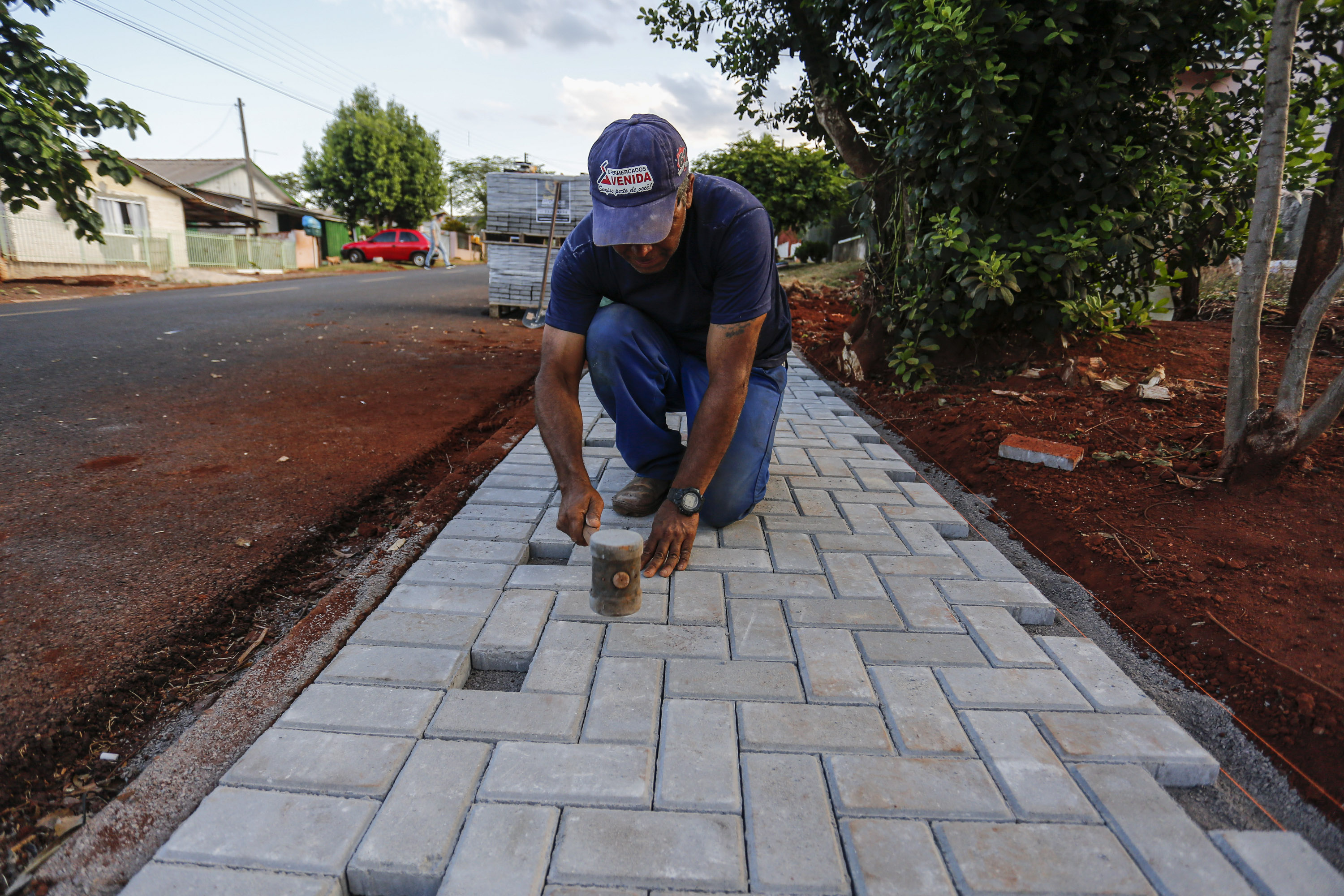 Em 2021, Governo do Paraná repassou mais de R$ 2 bilhões em recursos aos municípios