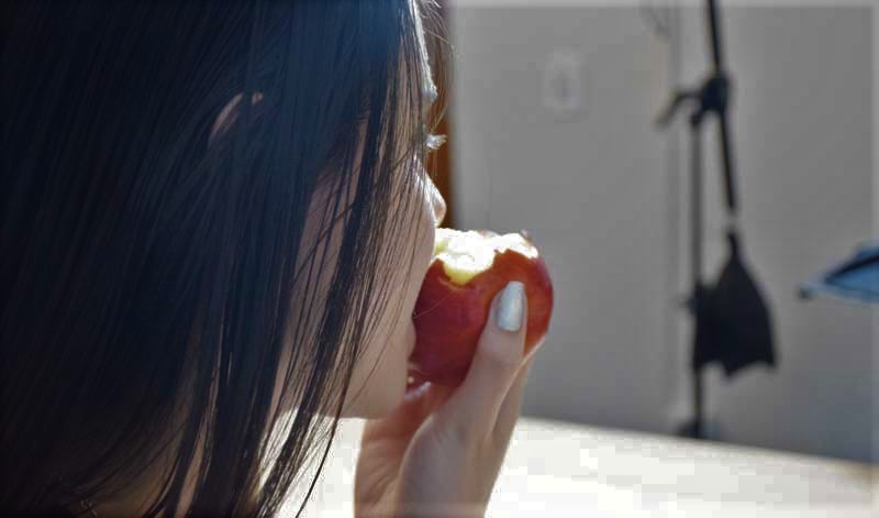 Nutricionista dá dicas de como melhorar a alimentação e começar 2022 com o pé direito