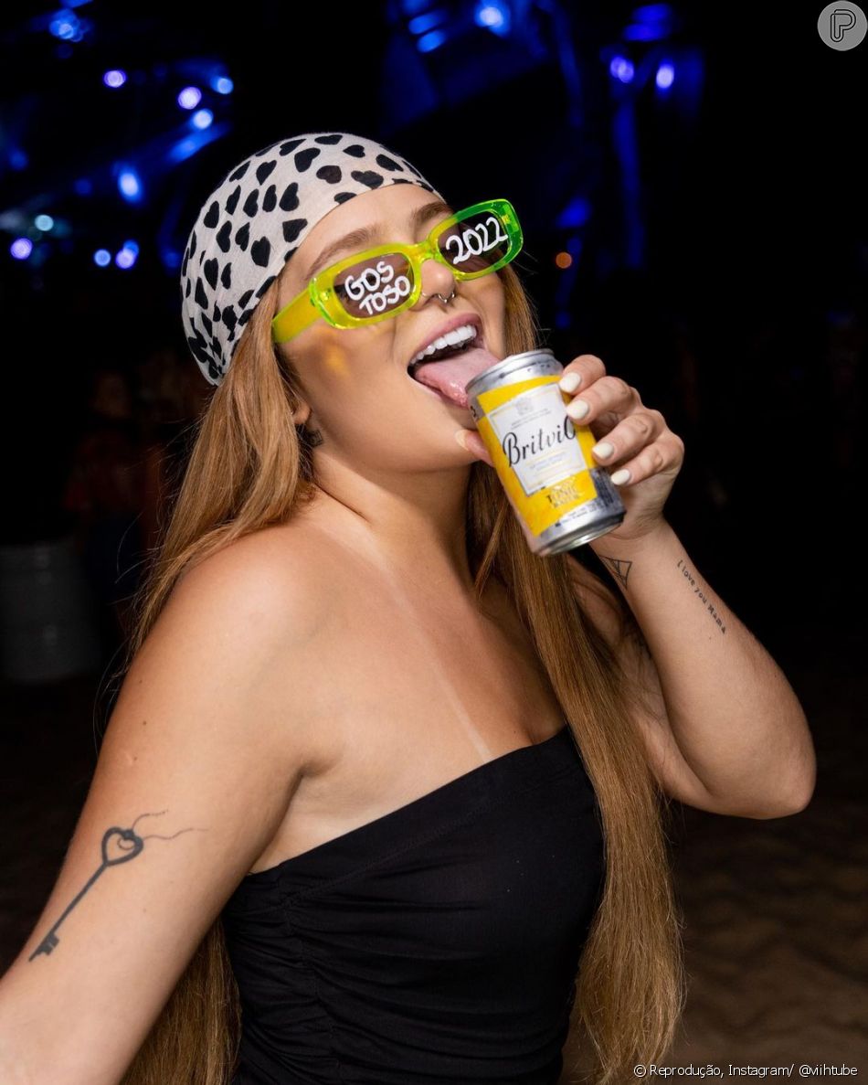 Viih Tube se assusta com o que fez enquanto estava bêbada em uma noitada: 'Muita coisa não lembrava'