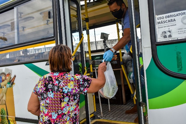 Feira Verde distribui alimentos e recolhe mais de 97 toneladas de lixo em Jaguariaíva