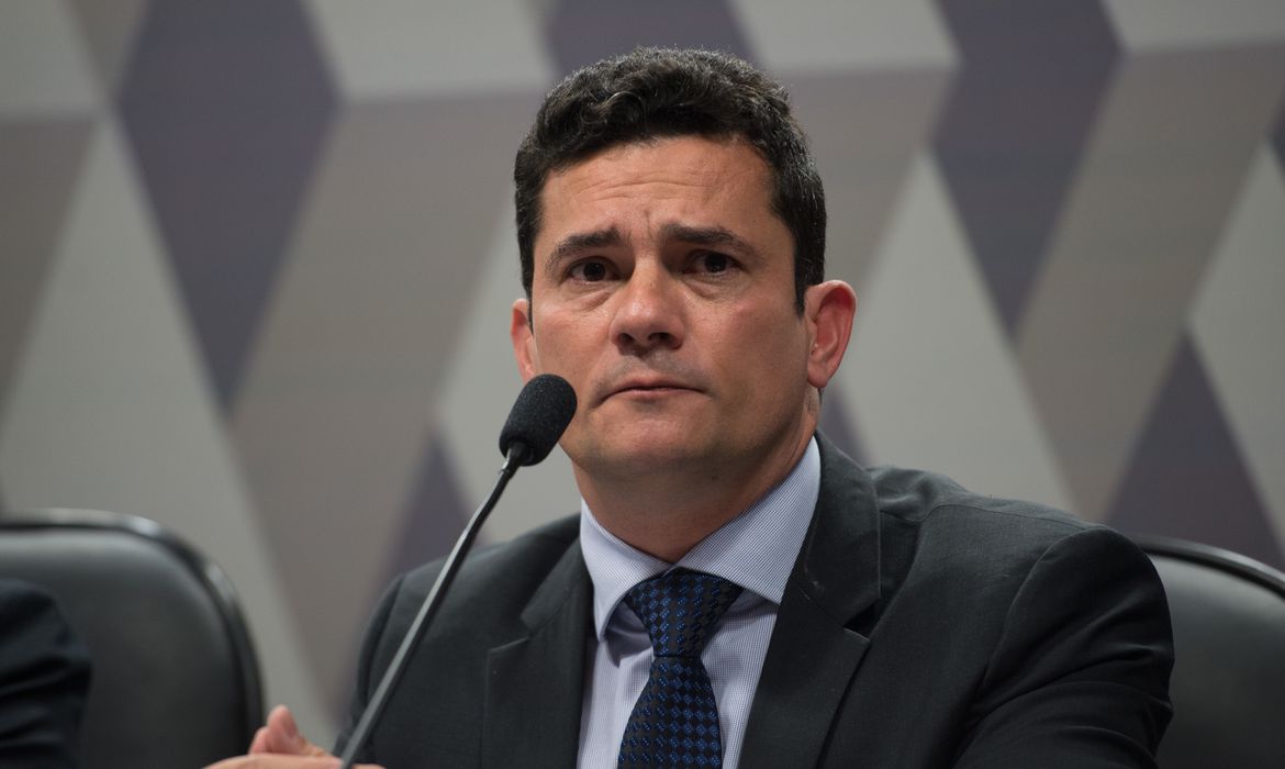 Moro testa negativo para covid-19 e retoma agenda de campanha
