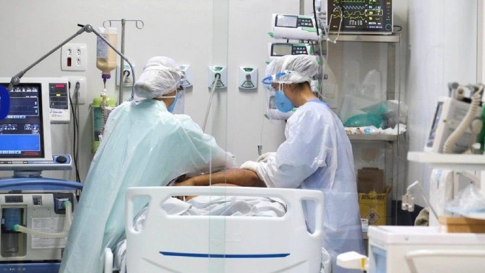 Primeiros dias de 2022 somam quase 8 mil casos ativos e 13 óbitos pela Covid-19