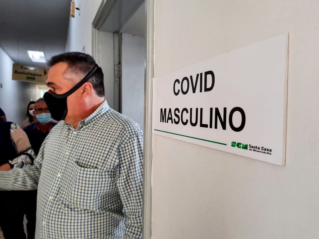 Santa Casa de Siqueira Campos firma contrato para prestar serviços ao Governo do Estado