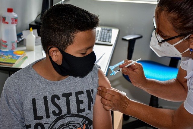 Jaguariaíva inicia imunização de crianças contra a Covid-19