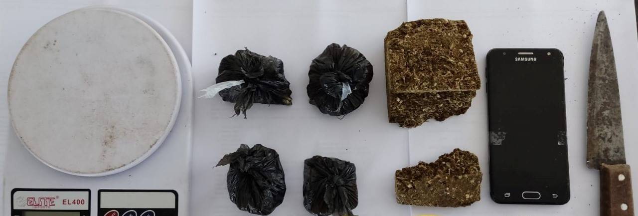 Polícia Militar fiscaliza ponto de drogas ‘Abacateiro’ em Ibaiti e faz apreensão