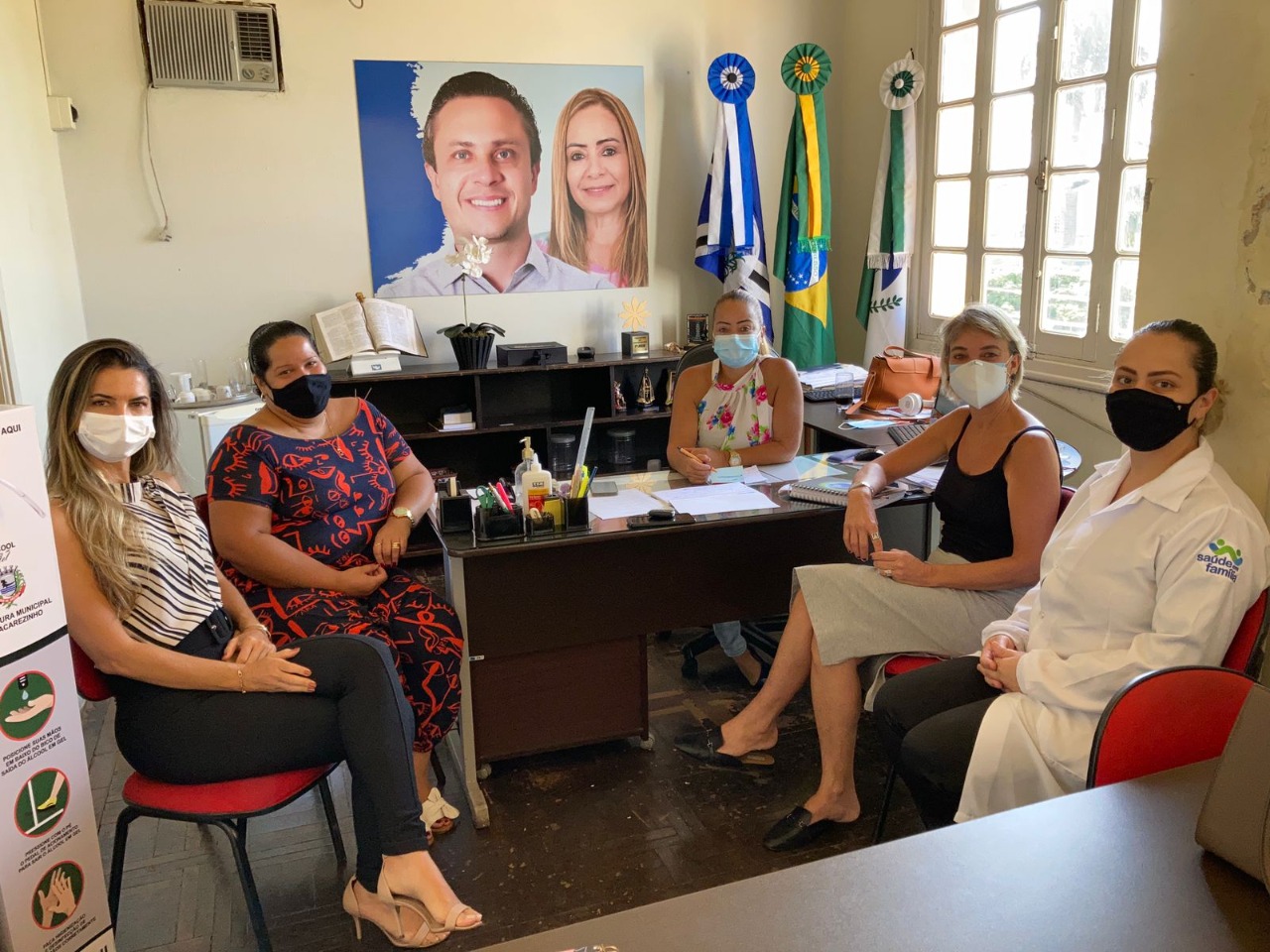 Legislativo e Executivo de Jacarezinho compõem o grupo que criará o Conselho do “Projeto Pobreza Menstrual”