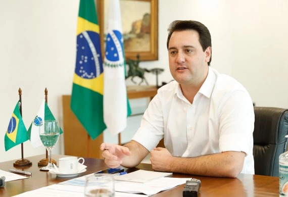 Governador sanciona lei que flexibiliza uso de máscaras em espaços abertos